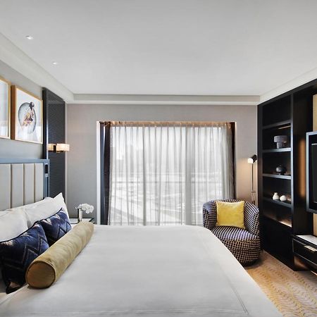 The Star Grand Hotel And Residences Sydney Bagian luar foto Deluxe Room