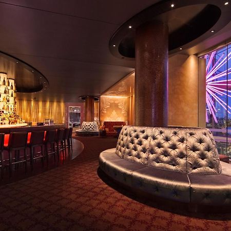 The Star Grand Hotel And Residences Sydney Bagian luar foto The bar at the London Eye