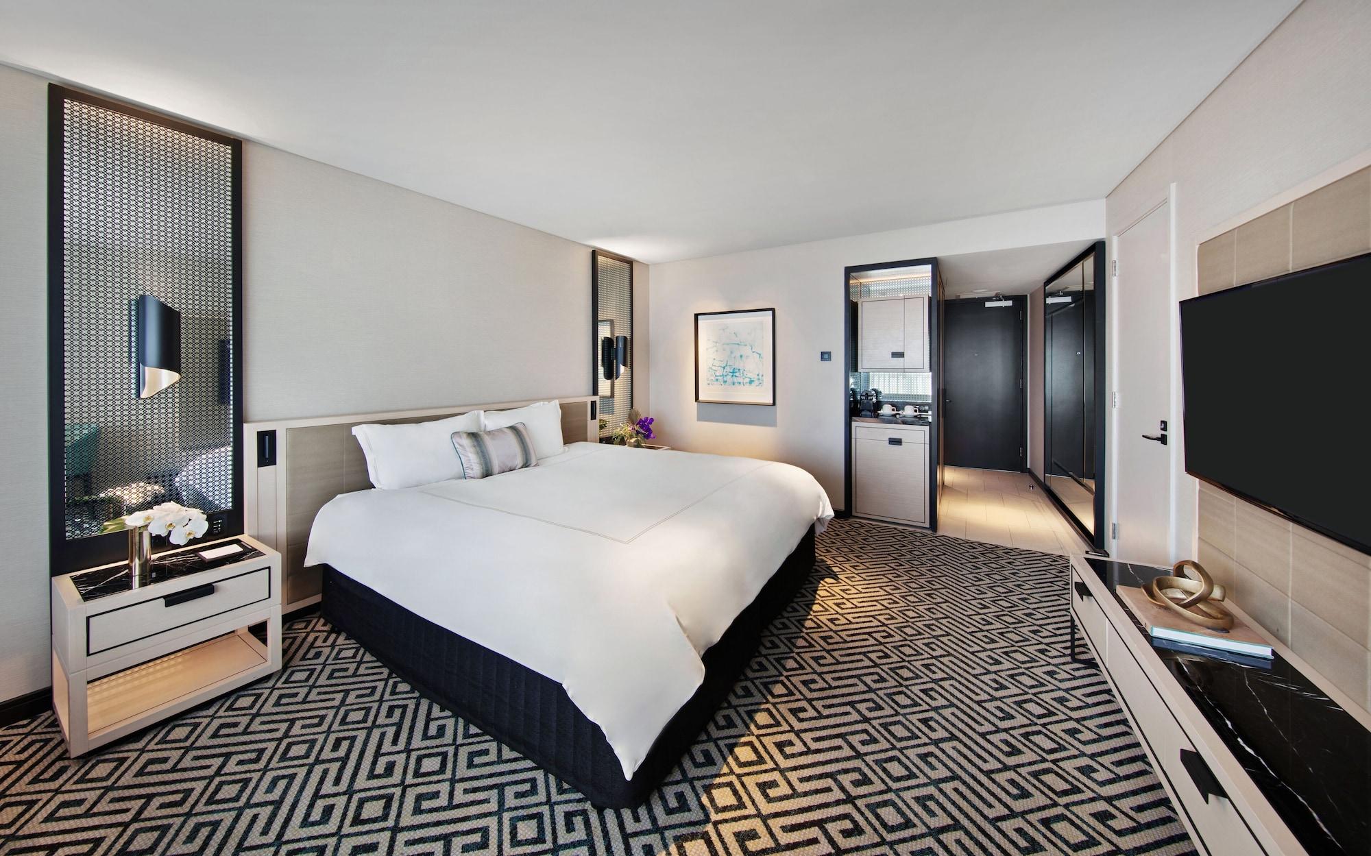 The Star Grand Hotel And Residences Sydney Bagian luar foto Deluxe Room