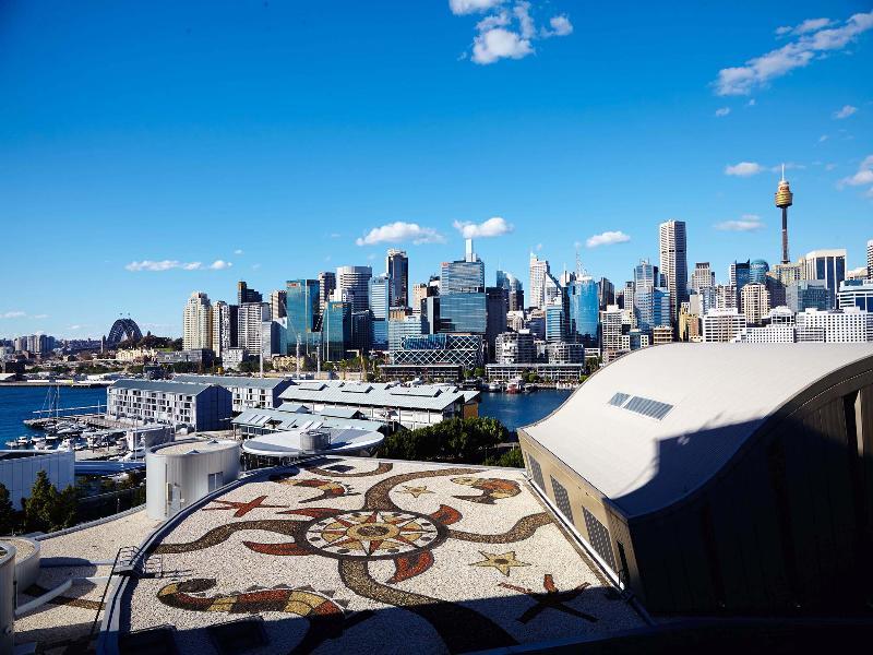 The Star Grand Hotel And Residences Sydney Bagian luar foto View of the Sydney CBD from the rooftop of the Australian Museum