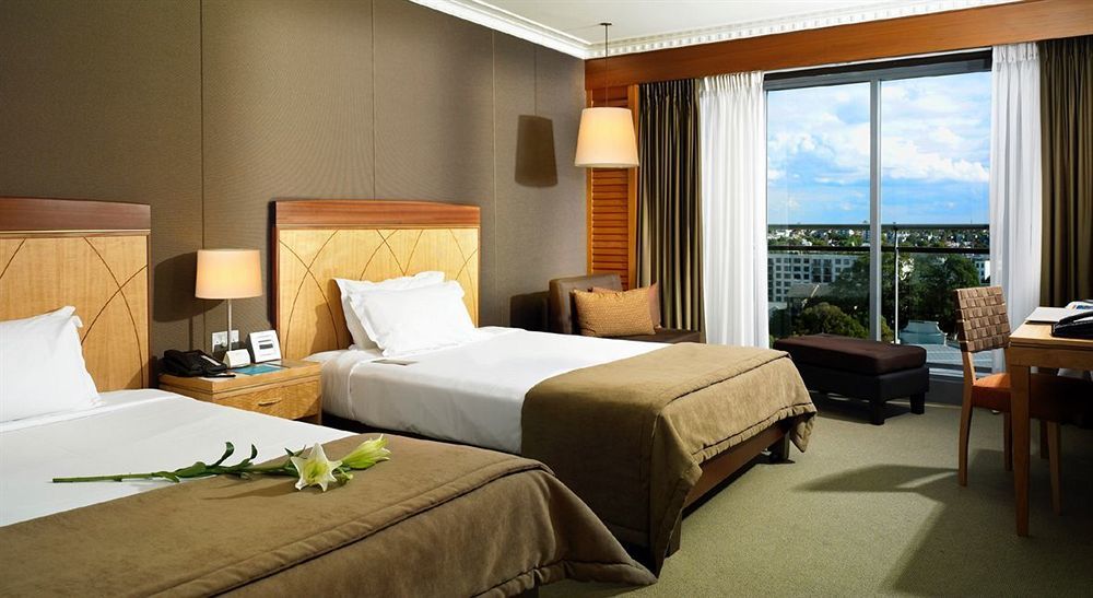 The Star Grand Hotel And Residences Sydney Bagian luar foto A room at the InterContinental Mauritius Resort & Spa